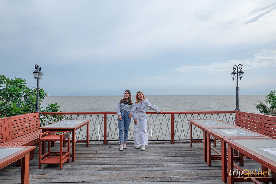 ร้านริมทะเล