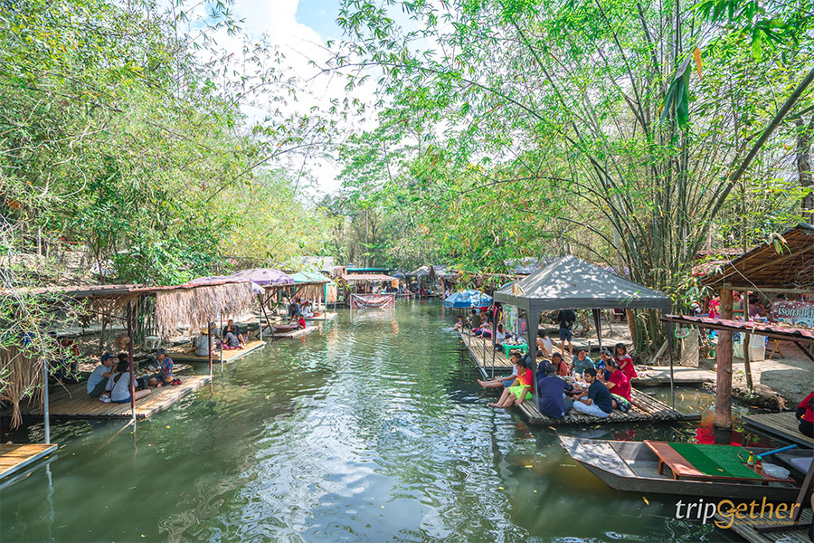 ตลาดน้ำใกล้กรุง