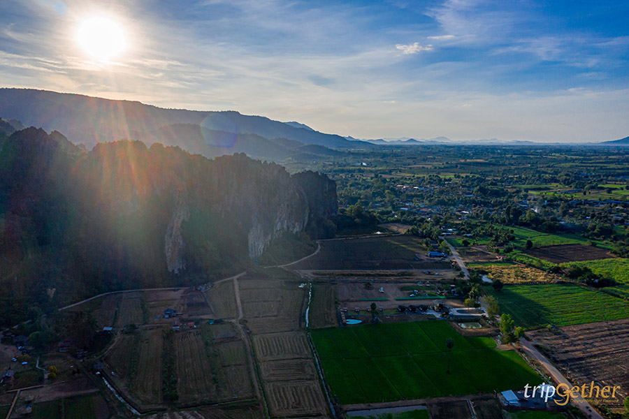 บ้านมุง