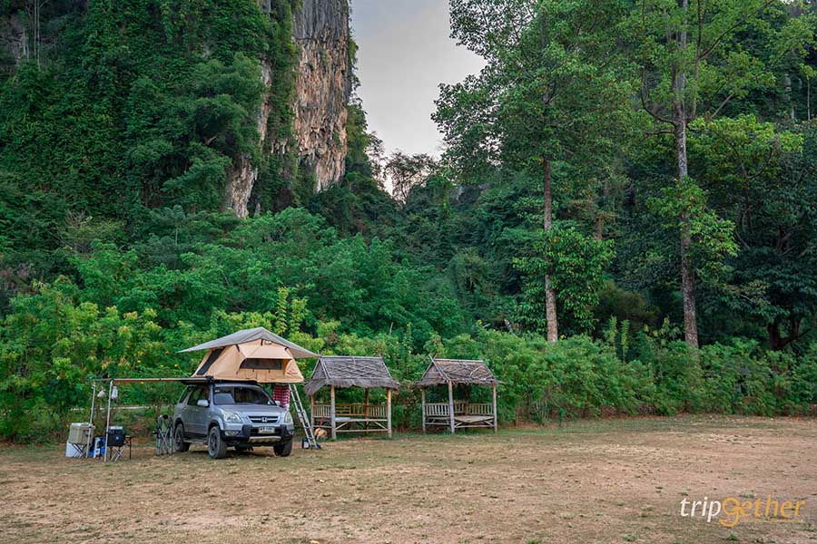 ลานกางเต็นท์บ้านมุง