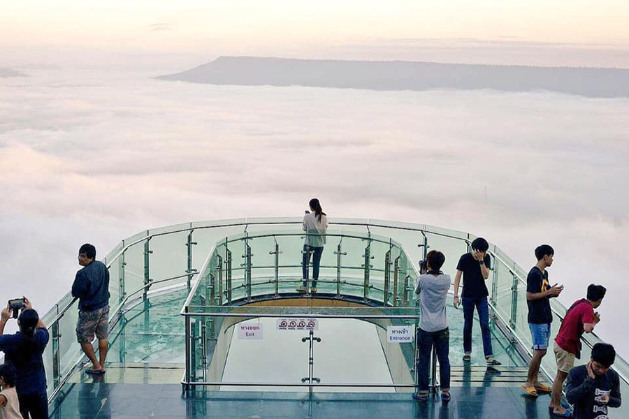 สะพานลอยฟ้า