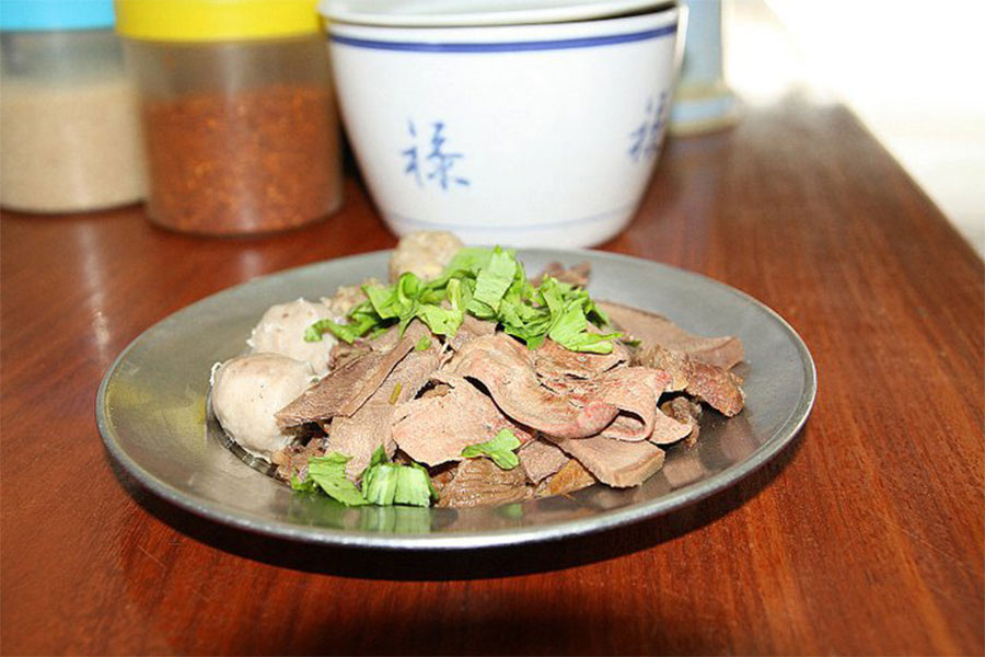 เกาเหลาเนื้อนายไฮ้