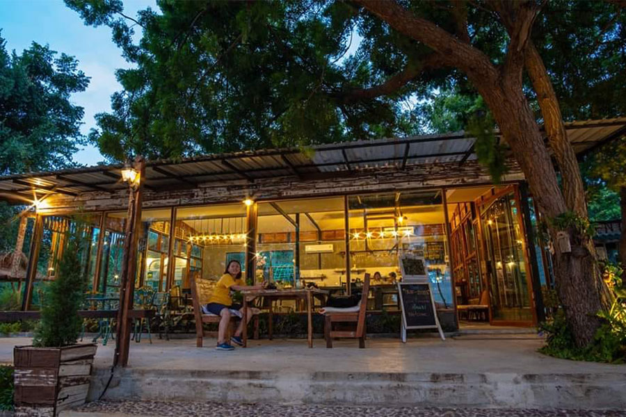 คาเฟ่ริมทะเล