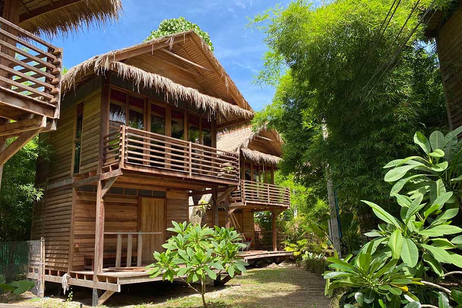 5 ที่พักหลีเป๊ะติดทะเล นอนฟังเสียงคลื่น จ่ายไม่เกินคนละ 2,500