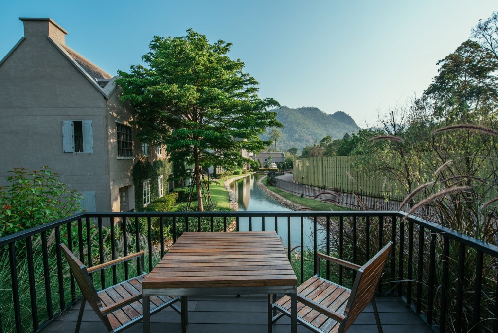 ที่พักฟิลเมืองนอก