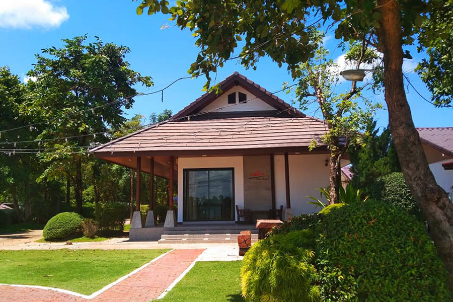 5 ที่พักเขมราฐ อุบลราชธานี นอนชิลล์ ริมฝั่งโขง