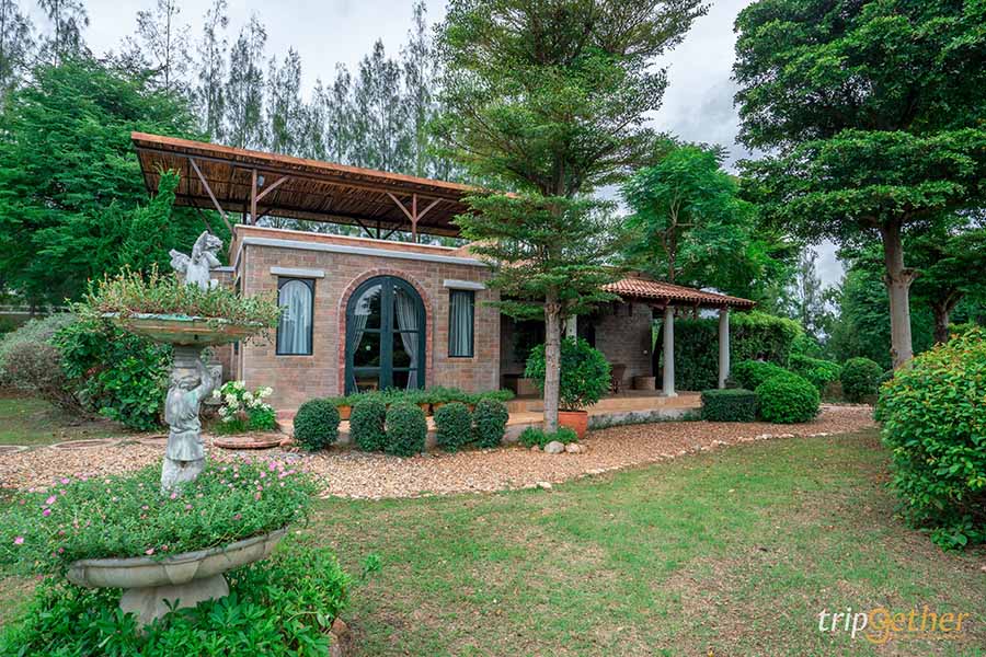 ที่พักสระน้ำสวย