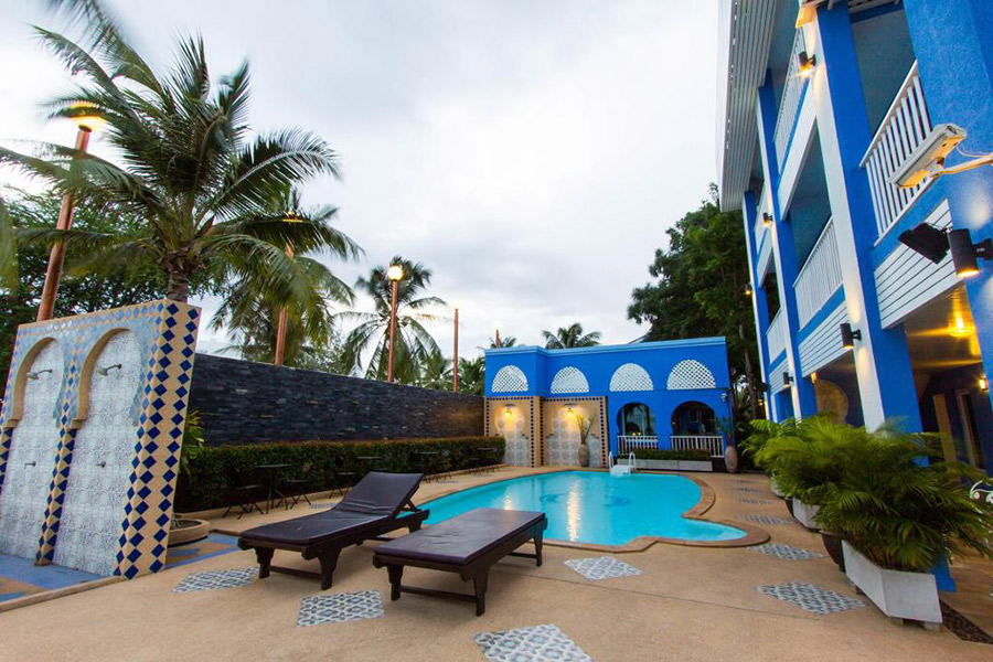 ที่พักริมหาดคลองวาฬ