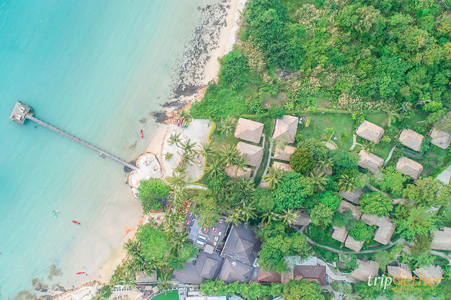 15 ที่พักมีสะพานยื่นไปในทะเล บรรยากาศดีต่อใจ มุมถ่ายรูปสวยปัง!