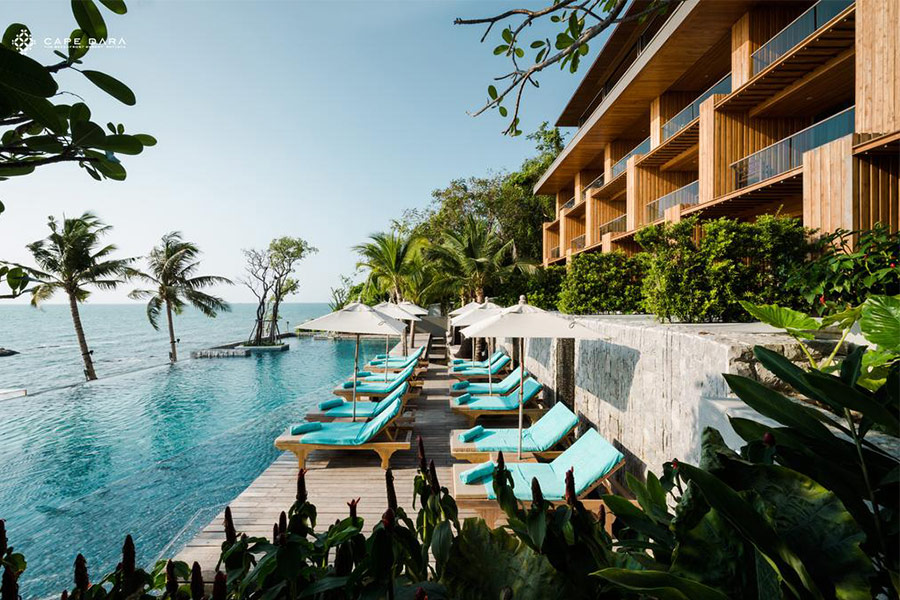 5 ที่พักพัทยามองวิวทะเล จากสระว่ายน้ำ ในบรรยากาศสุดฟิน