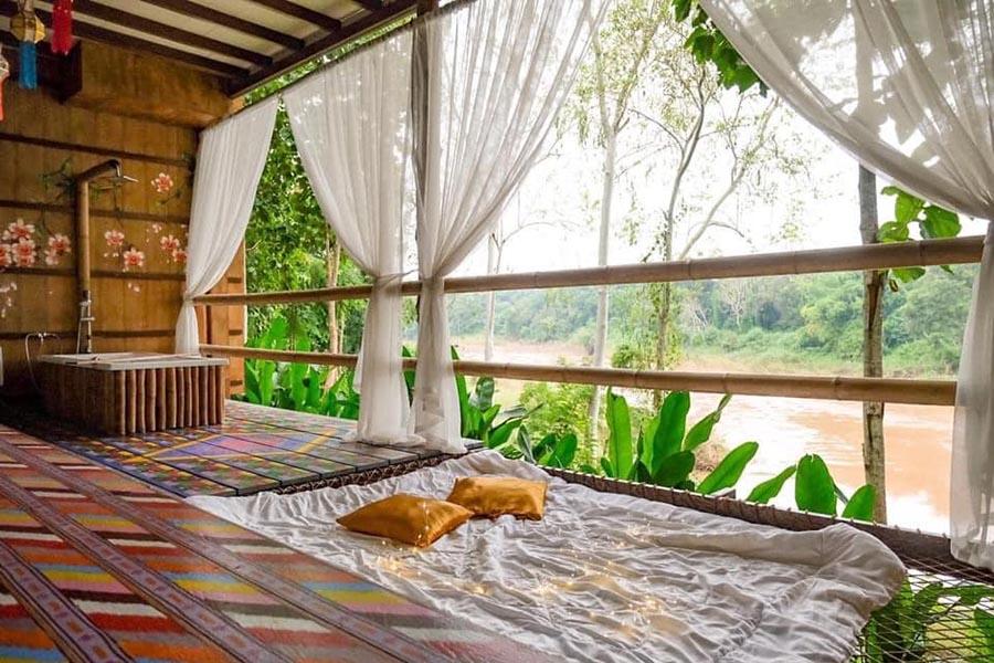 5 ที่พักน่านวิวสวย มีอ่างน้ำให้แช่