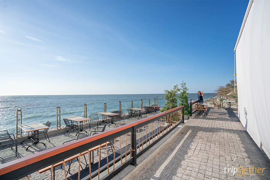 ร้านนั่งชิลล์บางแสน