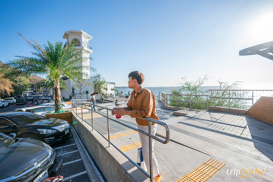 ร้านนั่งชิลล์บางแสน