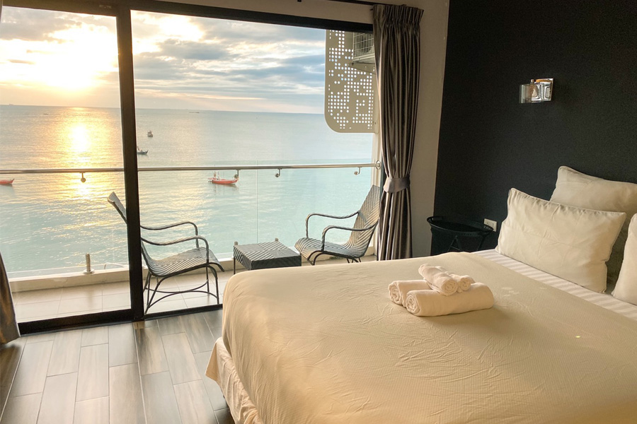 ที่พักนอนมองทะเล