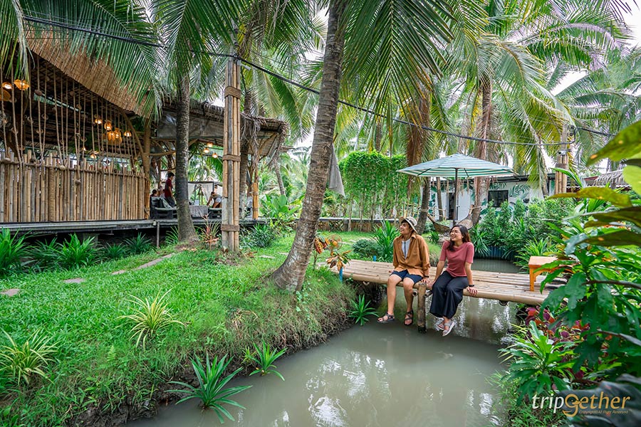 8 ร้านอร่อยใกล้กรุงเทพ บรรยากาศริมน้ำกลางสวน หยุดนี้ต้องพาครอบครัวมา!
