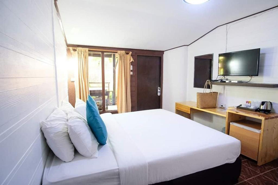 ที่พักติดทะเลหาดทรายแก้ว