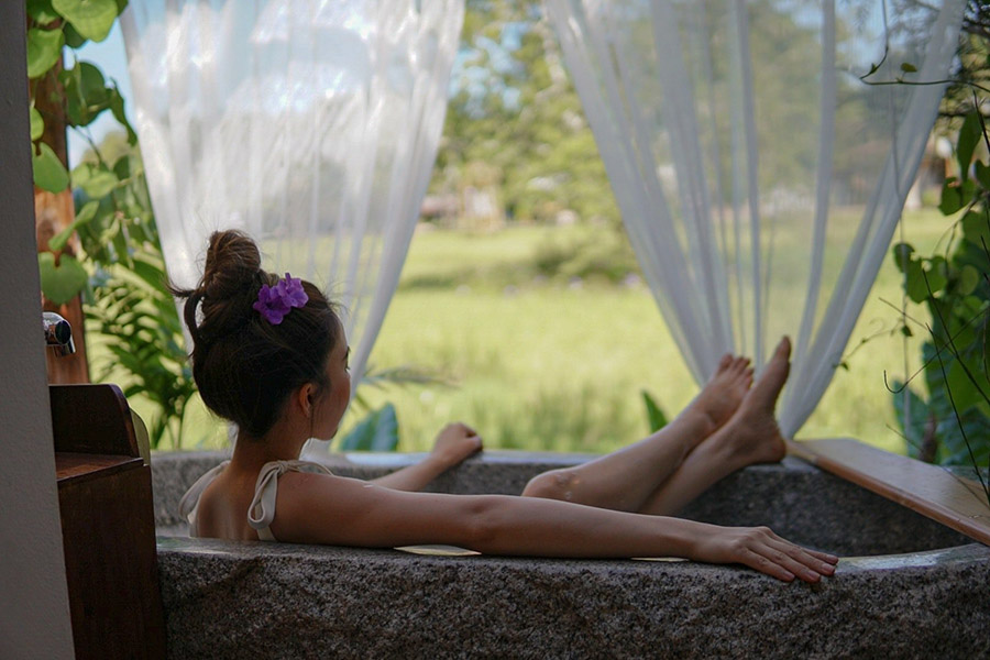 5 ที่พักน่านวิวสวย มีอ่างน้ำให้แช่