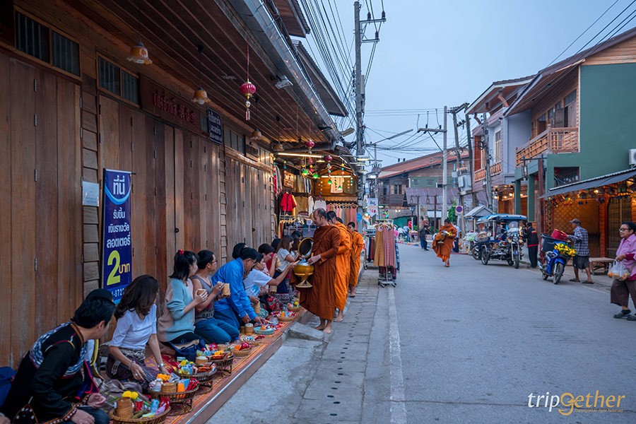 5 ชุมชนริมน้ำน่าเที่ยว บรรยากาศดี ของอร่อยเพียบ!!