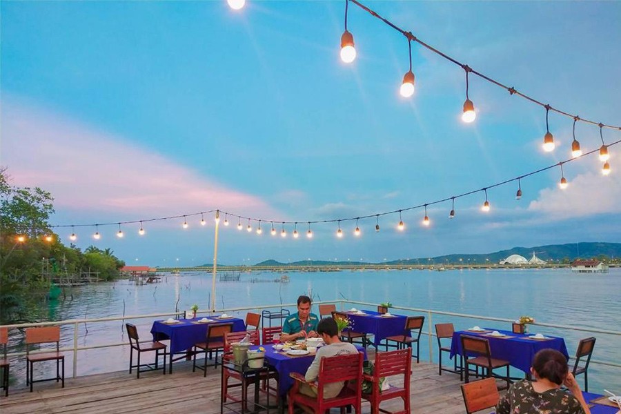 5 ที่พักริมทะเลสงขลา บรรยากาศดี หนีความวุ่นวายไปพักผ่อนแบบชิลล์ๆ