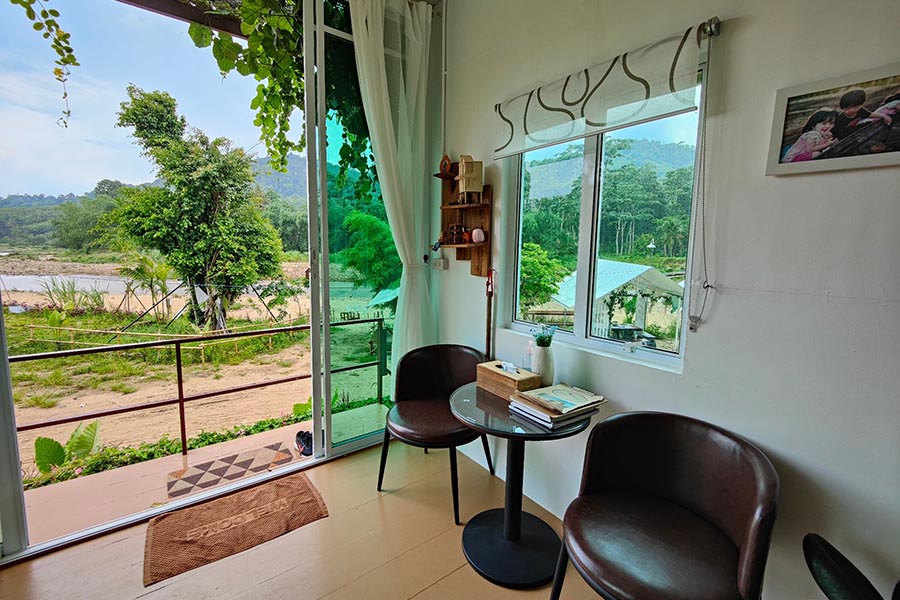 5 ที่พักคีรีวง-ลานสกา บรรยากาศชิลล์ริมน้ำ วิวสวยน่าไปพักผ่อน