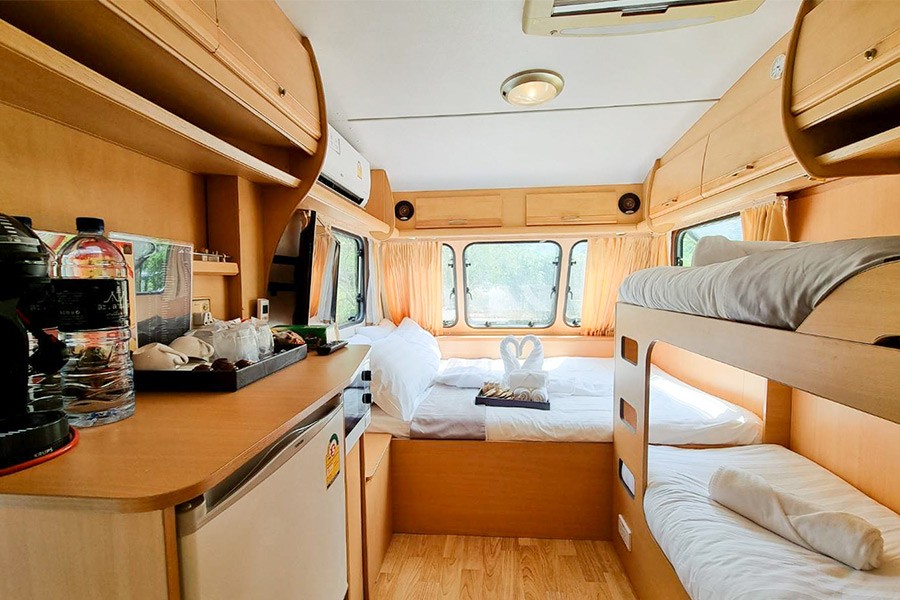 5 ที่พักรถบ้าน เปลี่ยนบรรยากาศ นอนชิลล์ ใกล้กรุงเทพฯ