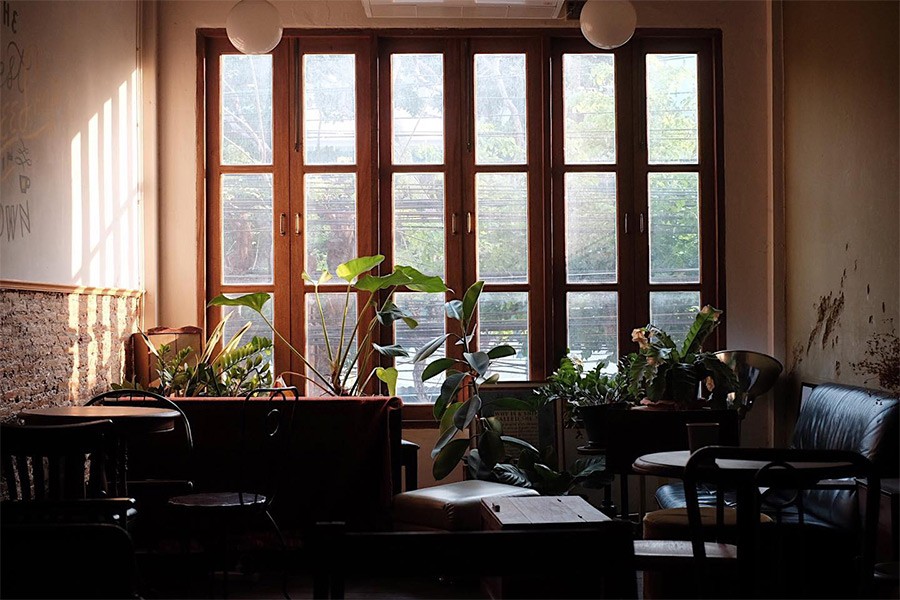 5 คาเฟ่น่าเช็คอินย่านคลองสาน เจริญนคร คอกาแฟไม่ควรพลาด