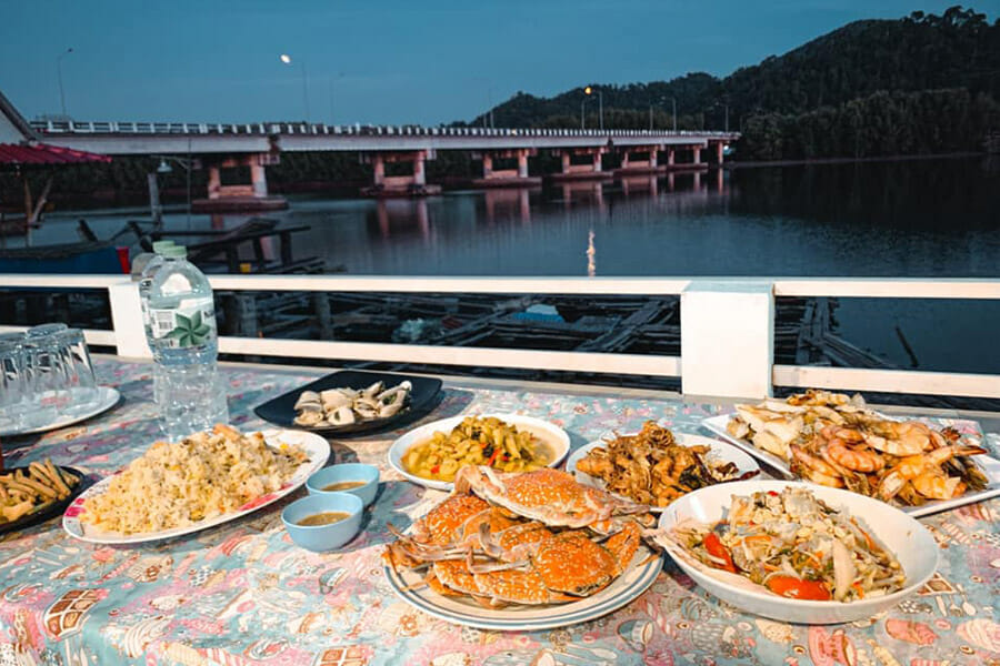 7 โฮมสเตย์ชุมพร น่าไปพักผ่อนนอนชิลล์ ชมวิวทะเล