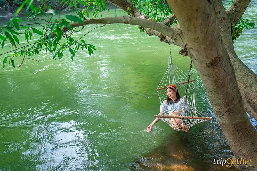 6 ที่พักสไตล์แคมป์ปิ้งใกล้กรุง บรรยากาศชิลล์รับหน้าฝน 