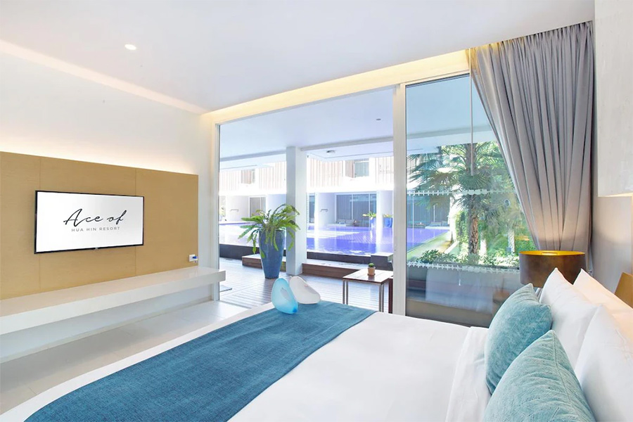 สระว่ายน้ำอินฟินิตี้พูล