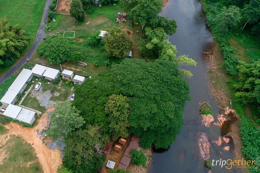 5 ที่พักริมน้ำเหมาหลังใกล้กรุงเทพ นอนชิลล์บรรยากาศฉ่ำ!