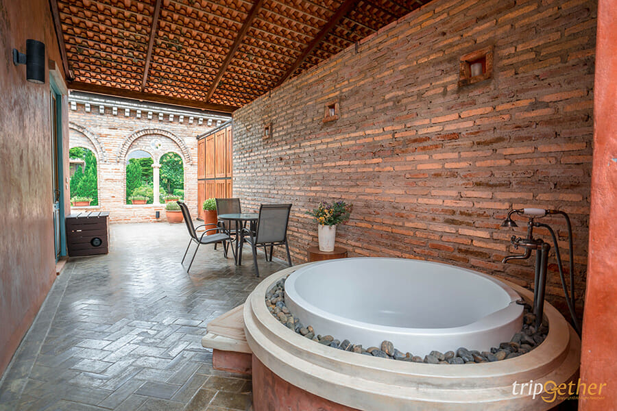 5 ที่พักฟีลเมืองนอกใกล้กรุงเทพ บรรยากาศดีเหมือนได้ไปเที่ยวเมืองนอก!