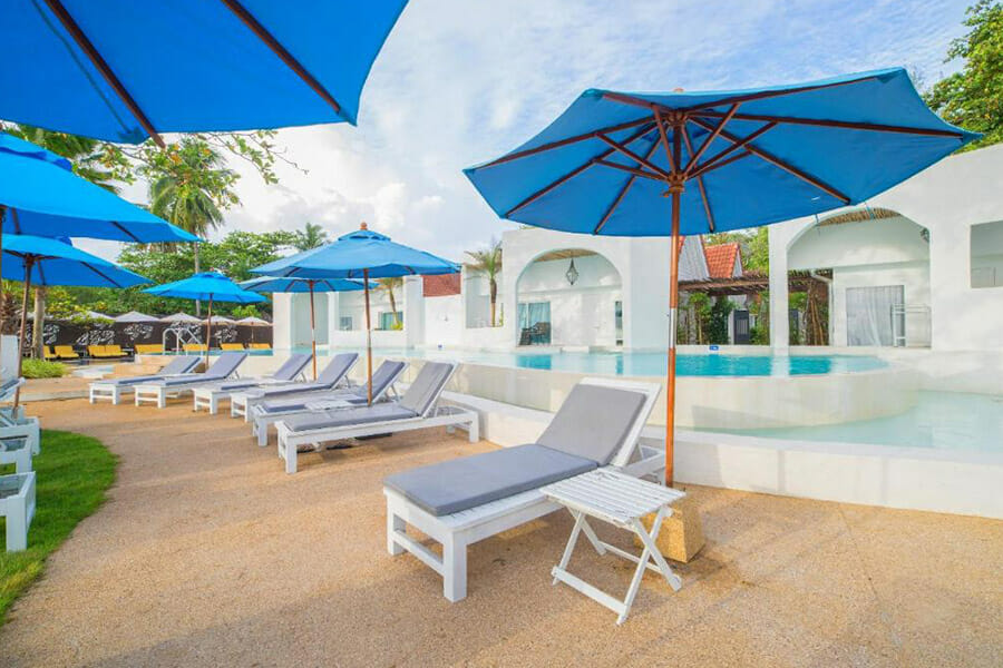 8 ที่พักเขาหลัก พังงา วิวทะเลอันดามัน จ่ายไม่เกินคนละ 2,000