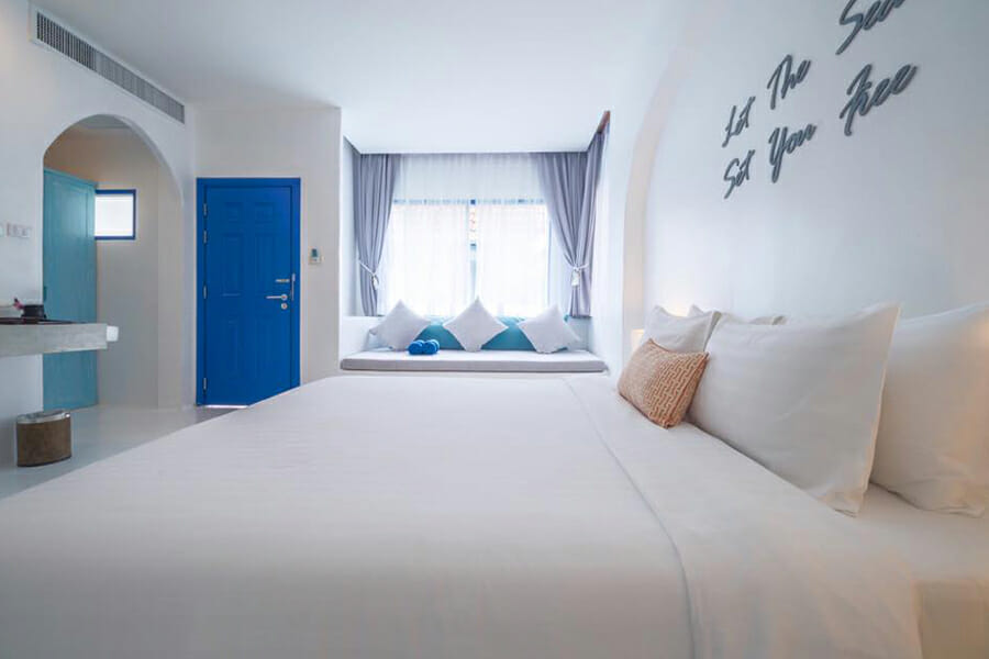 8 ที่พักเขาหลัก พังงา วิวทะเลอันดามัน จ่ายไม่เกินคนละ 2,000