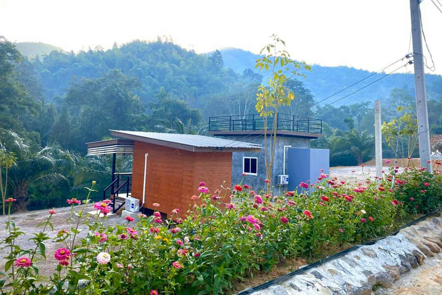 5 ที่พักริมน้ำเหมาหลังใกล้กรุงเทพ นอนชิลล์บรรยากาศฉ่ำ!