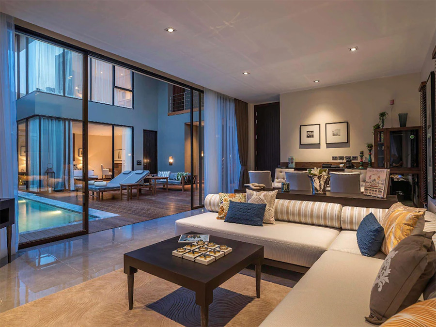 สระว่ายน้ำอินฟินิตี้พูล