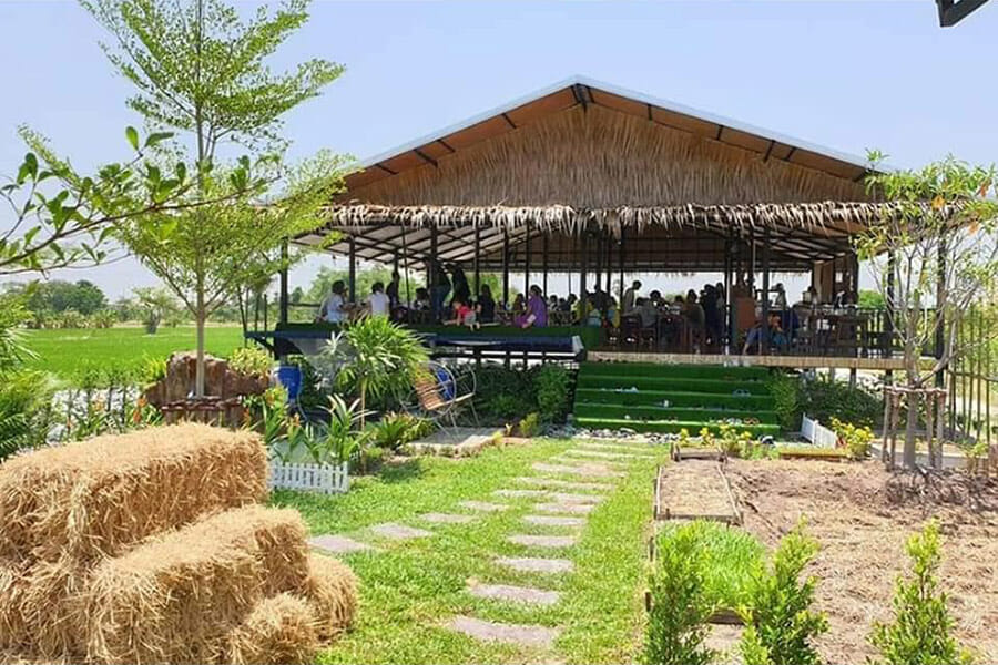 6 ร้านก๋วยเตี๋ยวกลางทุ่งนา นั่งชิลล์ท่ามกลางบรรยากาศสบาย