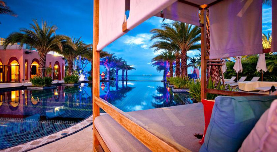 สระว่ายน้ำอินฟินิตี้พูล