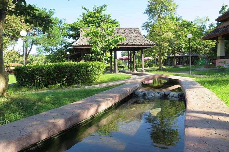 5 น้ำพุร้อนสวยภาคเหนือ บรรยากาศชิลล์ น่าชวนเพื่อนไปแช่