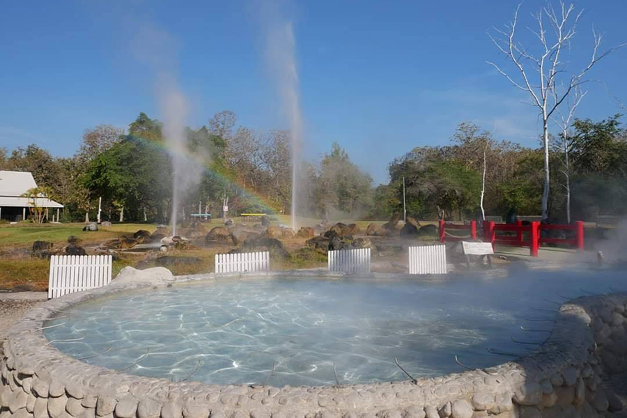 5 น้ำพุร้อนสวยภาคเหนือ บรรยากาศชิลล์ น่าชวนเพื่อนไปแช่