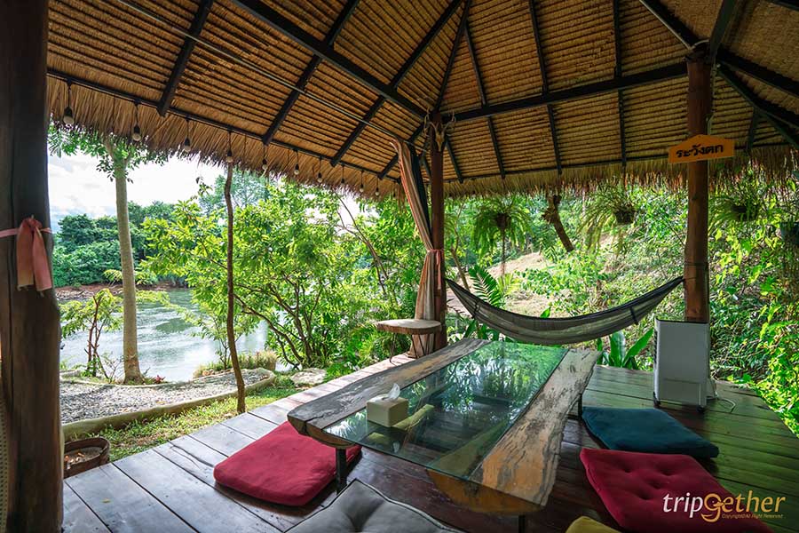 5 คาเฟ่กาญจนบุรี ริมน้ำ เหมาะกับการชวนเพื่อนมานั่งชิลล์ 