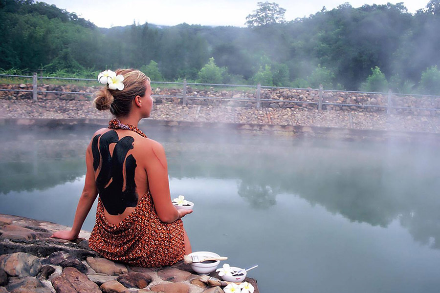 5 น้ำพุร้อนสวยภาคเหนือ บรรยากาศชิลล์ น่าชวนเพื่อนไปแช่