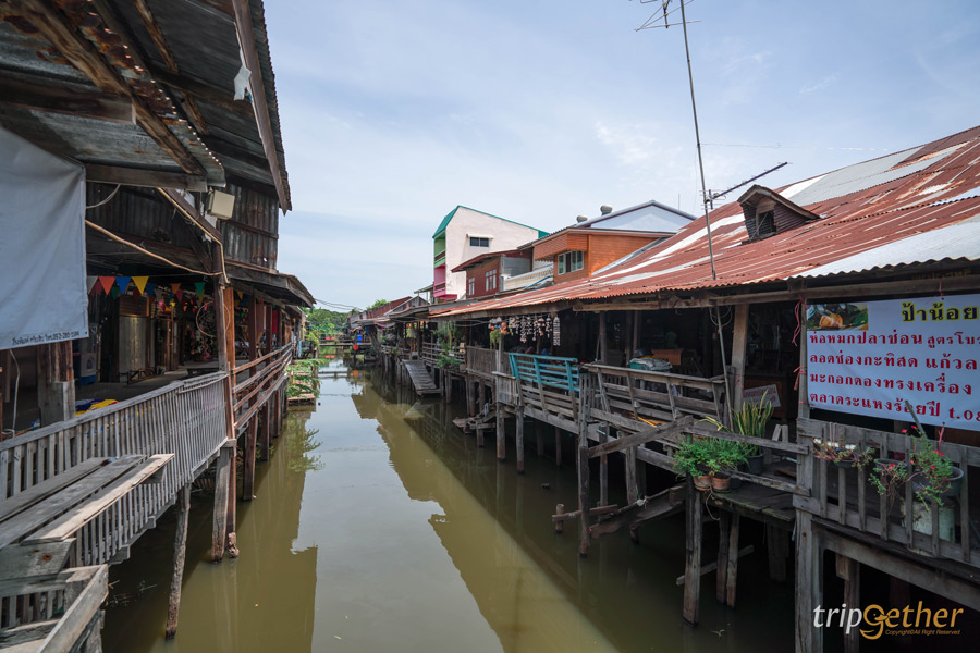 5 ตลาดชุมชนเก่า เดินช้อปย้อนเวลา อิ่มรสชาติวันวาน