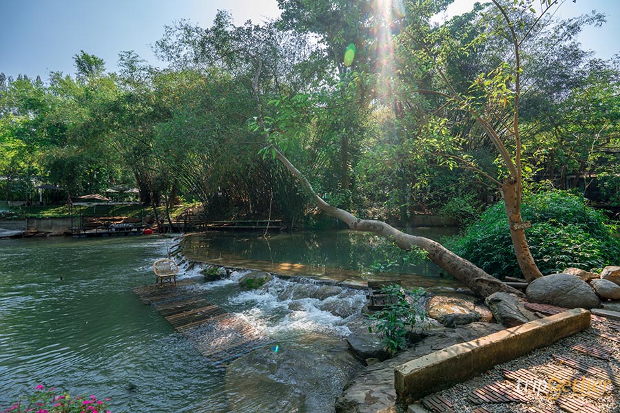 8 คาเฟ่ริมน้ำ ใกล้กรุงเทพฯ เสพบรรยากาศสุดชิลล์ ฟังเสียงน้ำสบายๆ