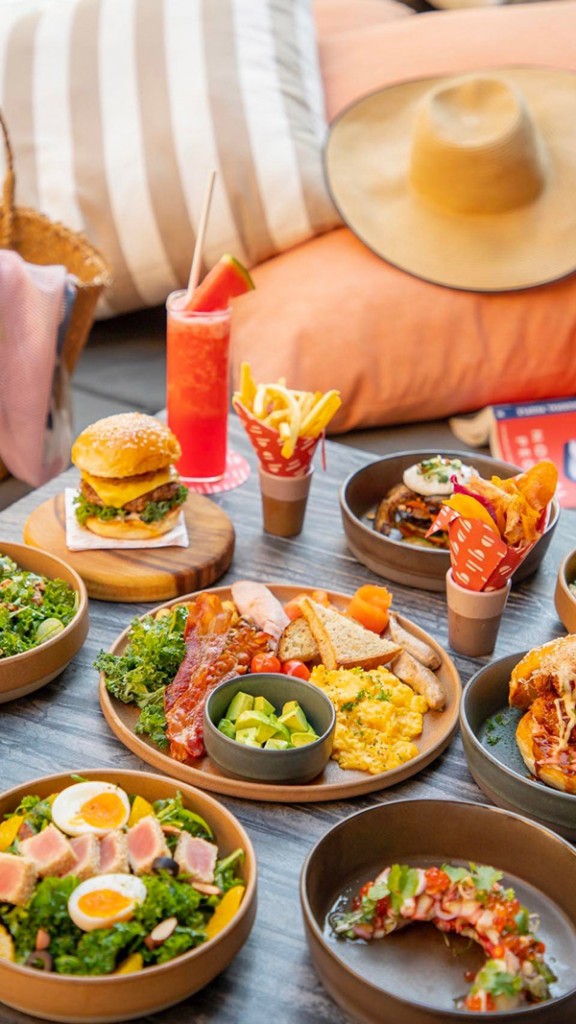 7 คาเฟ่กึ่งบาร์ บรรยากาศสุดชิลล์ น่าชวนเพื่อนไปเช็คอิน