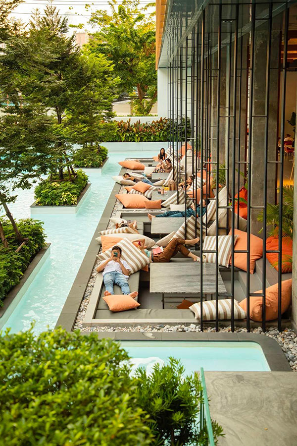 7 คาเฟ่กึ่งบาร์ บรรยากาศสุดชิลล์ น่าชวนเพื่อนไปเช็คอิน