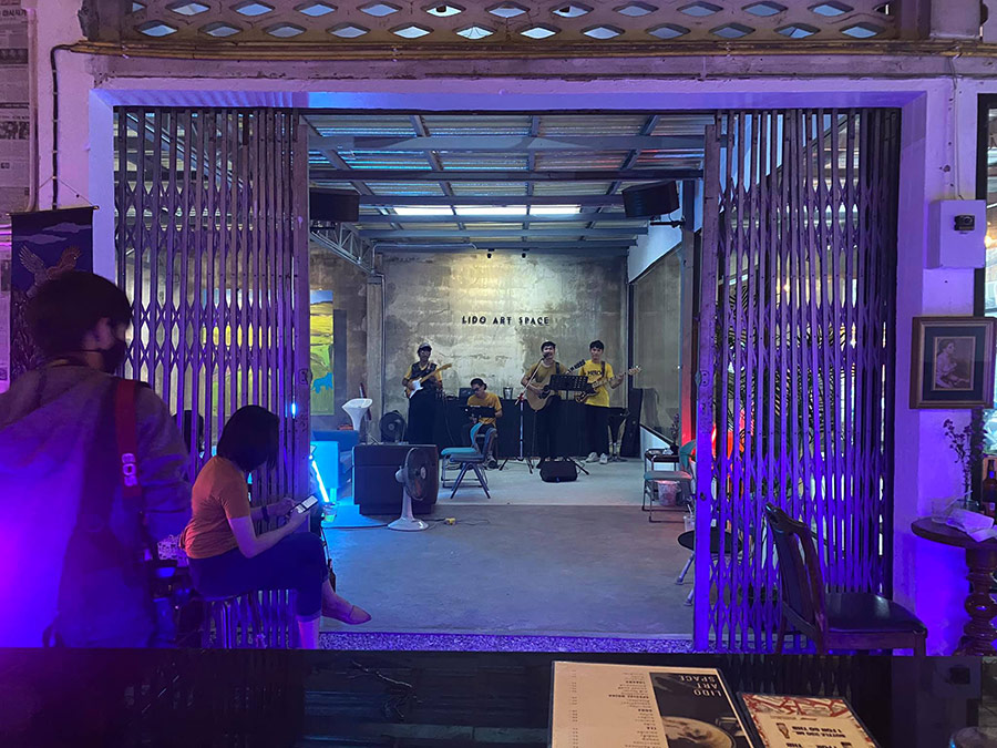 7 คาเฟ่กึ่งบาร์ บรรยากาศสุดชิลล์ น่าชวนเพื่อนไปเช็คอิน