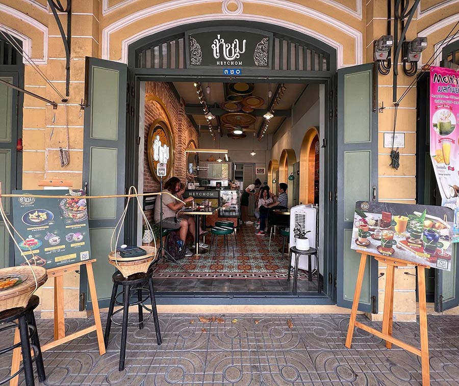 9 คาเฟ่ขนมไทย รสอร่อยดั้งเดิมในสไตล์โมเดิร์น