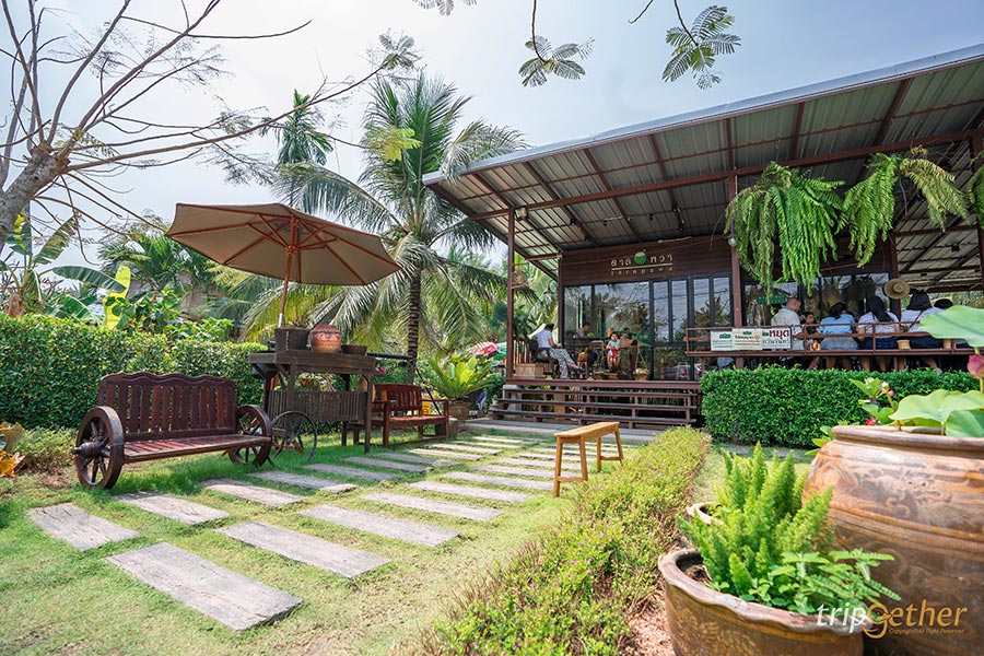 7 คาเฟ่สวนมะพร้าว กินลมชมวิว ใกล้เมืองกรุง