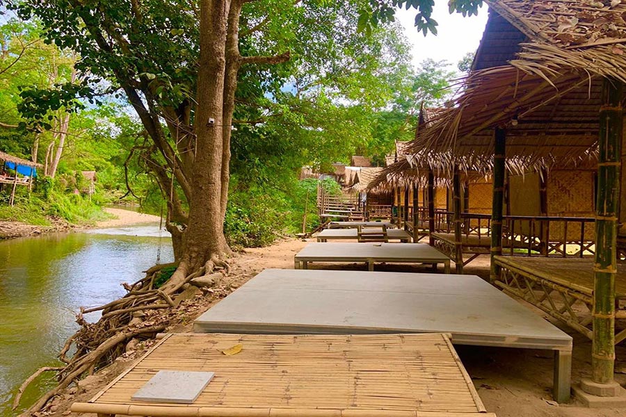 5 ที่พักสวนผึ้ง งบไม่เกินพัน นอนโฮมสเตย์กลางธรรมชาติแบบฟินๆ