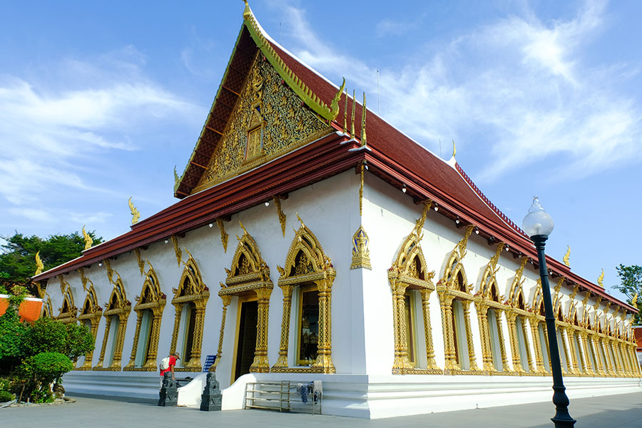 9 วัดดังกรุงเทพฯ ความหมายดี เสริมมงคลรับปี 2565